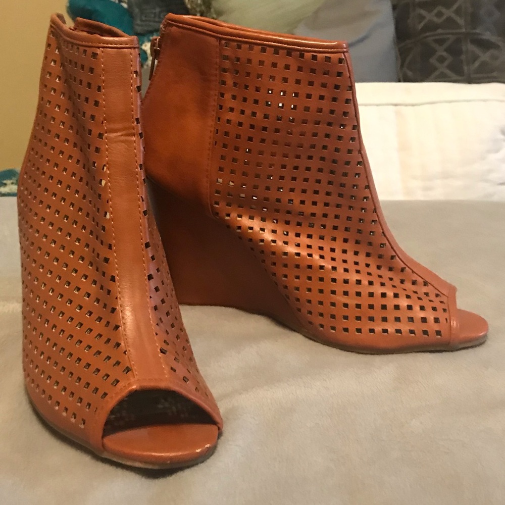 Cognac wedges
